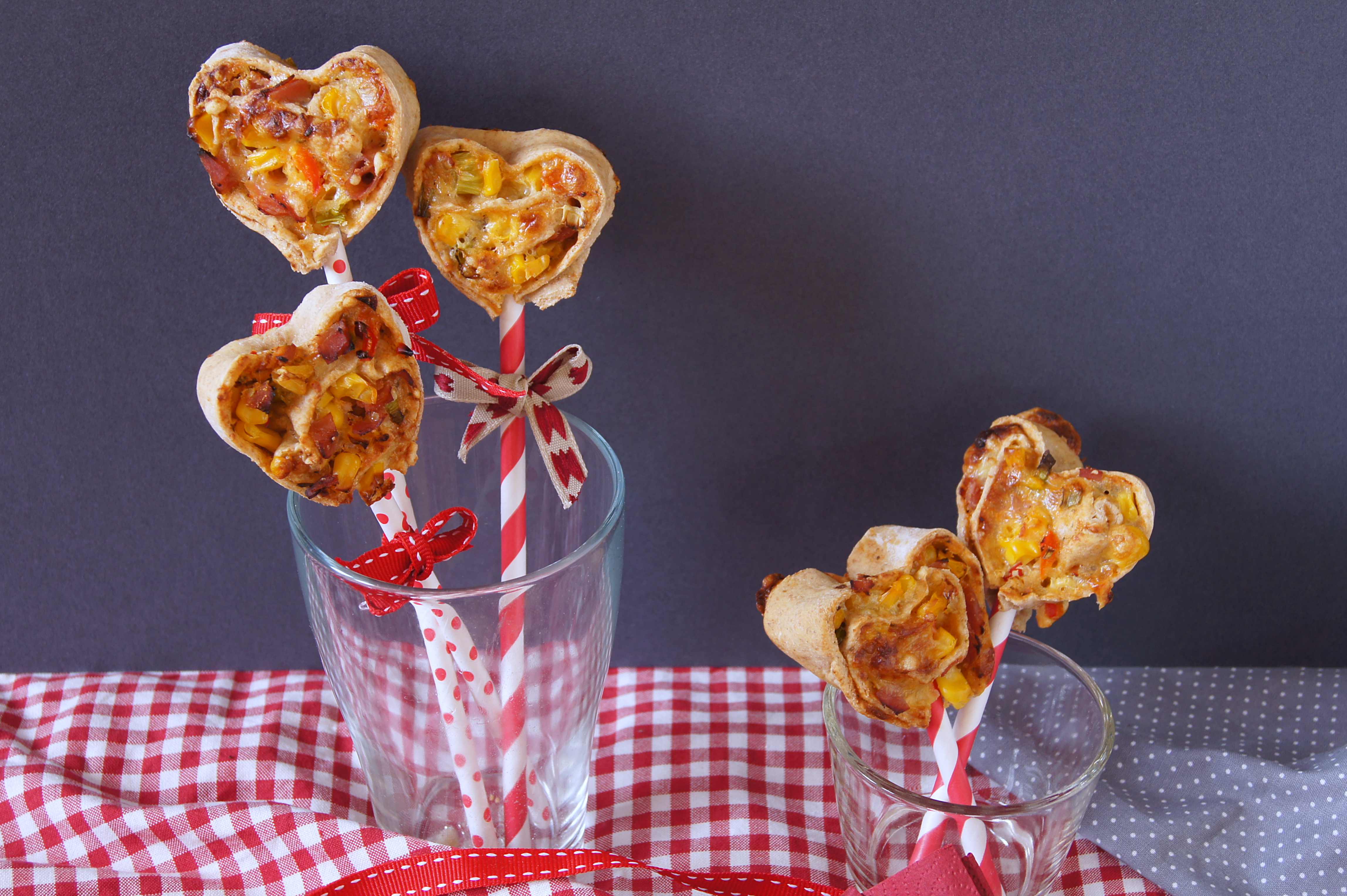 Pizza-Schnecken in Herzform zum Valentinstag