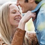 Bei diesen beiden hat es offensichtlich gefunkt: Sie haben die Frage, ob sie sich eine Beziehung mit dem anderen vorstellen können, wohl mit einem klaren Ja beantwortet.