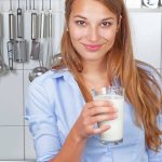 Die große Wertschätzung der Bundesbürger für Milch hat ihren Grund: Milch dürfte das am besten kontrollierte Lebensmittel Deutschlands sein.