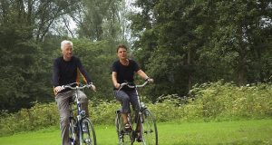 Radfahren ist ein optimales Training bei Gelenkbeschwerden - aber auch hier sollte man erst einmal mit kürzeren Strecken beginnen.