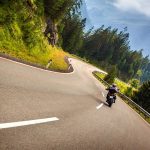 Urlaubsfeeling mit einem Hauch von Abenteuer: Im Motorradsattel erlebt man Landschaften und die Natur ringsherum besonders intensiv. Eine gute Vorbereitung vor jeder größeren Tour gehört aber dazu.