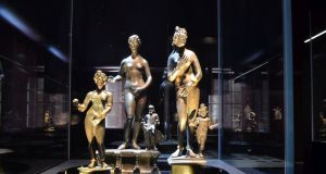 Insgesamt 114 Objekte, darunter kostbare Bronzestatuen, die Figuren aus dem Götterhimmel der Antike darstellen, gehören zum Weißenburger Römerschatz.