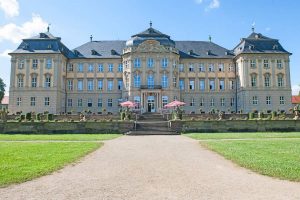 Schloss Werneck mit seinem schönen Schlosspark, erbaut von Balthasar Neumann.