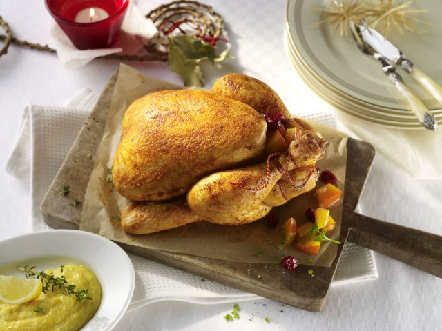 IB_S_BASIC_COPYRIGHT = Traditionsbewusste Festtagsköche setzen auf Geflügelbraten.