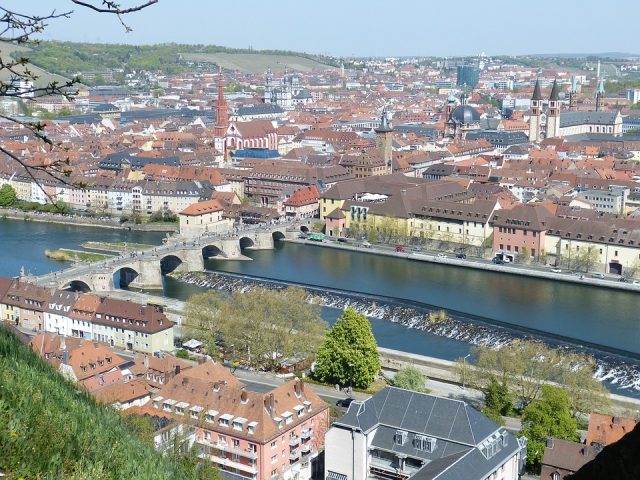 wurzburg-1094374_960_720