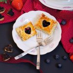 Herziger Blätterteig mit Oreo-Nutella-Blaubeer-Füllung