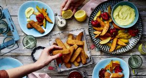 Mit selbst gemachten Dips wird der Backfisch zu einem besonderen Genus