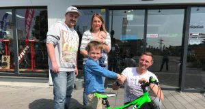 Übergabe des Kinderfahrrads Giant XTC Jr. Lite 20″ im Bike Store Haßfurt