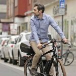 Rund 2,8 Millionen Deutsche fahren laut dem Allgemeinen Deutschen Fahrradclub (ADFC) mit dem Rad zur Arbeit.