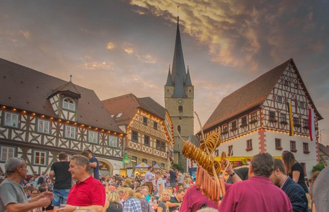zeil-offene-hoefe 1000 Jahre Zeil am Main - Musikfestival in den offenen Höfen