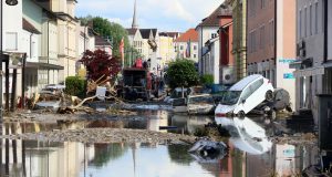 Extremwetterlagen wie Starkregenereignisse häufen sich in Deutschland - vereinzelt mit gravierenden Folgen wie am 1. Juni 2016 in Simbach am Inn.