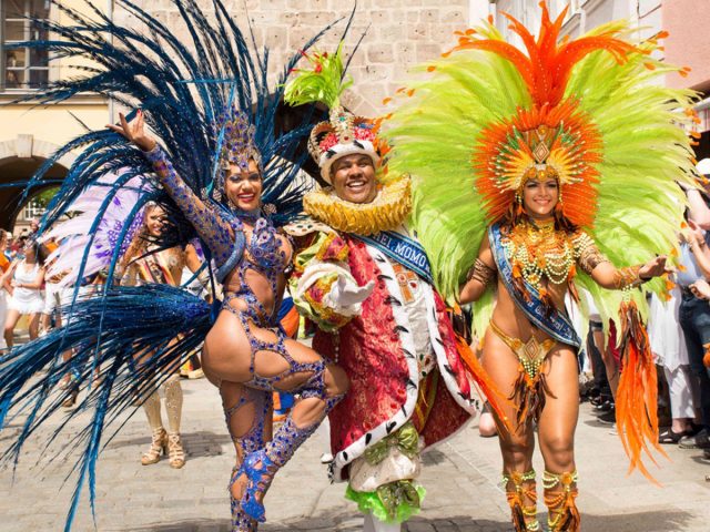 Lassen Sie beim Samba-Festival in Coburg die Hüften kreisen.