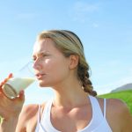 Reine Buttermilch löscht den Durst, ergänzt sportliche Aktivitäten und ist vor allem Bestandteil einer abwechslungsreichen, gesunden Ernährung.