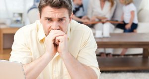 Burn-out-hohes Stresslevel erhöht die Gefahr
