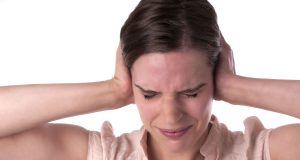 Andauernder Stress durch Lärm wirkt sich auch negativ auf die Psyche aus: Ängste und Depressionen können die Folge sein.