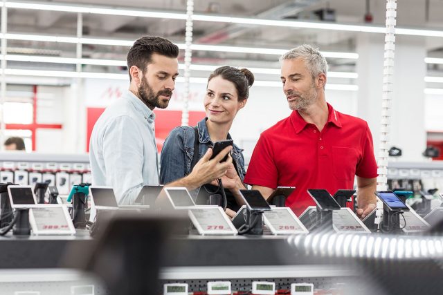technik-frust_vermeiden Verbraucher können drohendem Technik-Frust vorbeugen - und die Installation neuer Geräte gleich dem Profi überlassen.