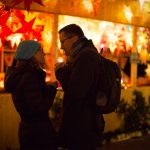 Bei Glühwein oder Feuerzangenbowle bieten die Weihnachtsmärkte eine schöne Einstimmung auf die Adventszeit.