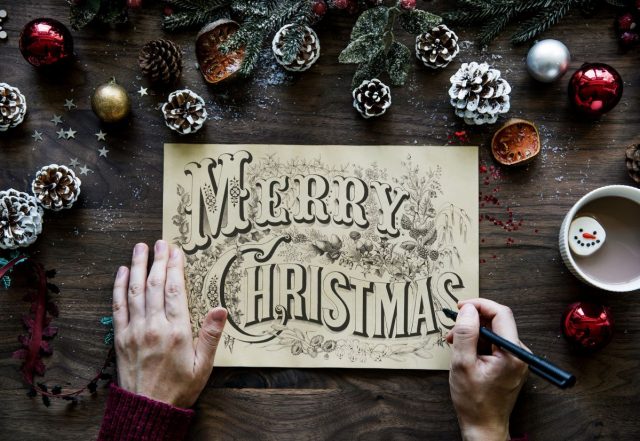 lettering_weihnachten Der richtige Stift inspiriert Do-it-yourself-Fans beim Handlettering