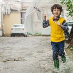 Trockene Kinderfüße in der kalten Jahreszeit