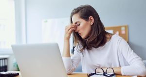 Hohes Arbeitspensum und Reizüberflutung: Der Job gehört zu den häufigsten Stressfaktoren.
