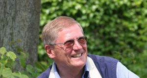 Sportwissenschaftler Eckart Meyners forscht seit Jahrzehnten zum Thema "Gesundes Sitzen".