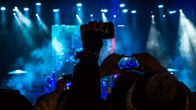 audience-1867983_1280