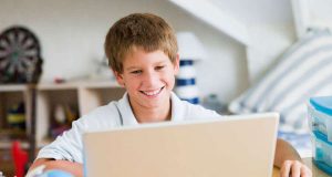 Schuljahr mit Videos