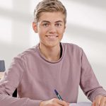 Stifte: Auch wer schon richtig schreiben kann, profitiert von einer Radierfunktion bei seinen Schularbeiten.