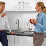 Frisches Trinkwasser aus dem Hahn