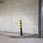 In Deutschlands Parkhäusern geht es eng zu - und Parkhausrempler sind an der Tagesordnung.