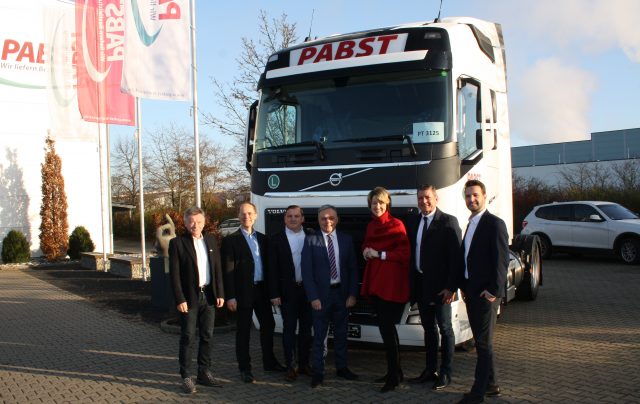 Frau Dr. Weisgerber zu Besuch bei Pabst Transport