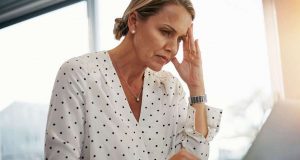 Die Versorgung mit ausreichenden Nährstoffen ist wichtig bei stressbedingten Kopfschmerzen, hier können Vitalpilze hilfreich sein. Foto: djd/pilzshop.de/Getty