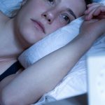 Lernstress und digitale Medien: Schlafstörungen betreffen zunehmend auch junge Menschen.