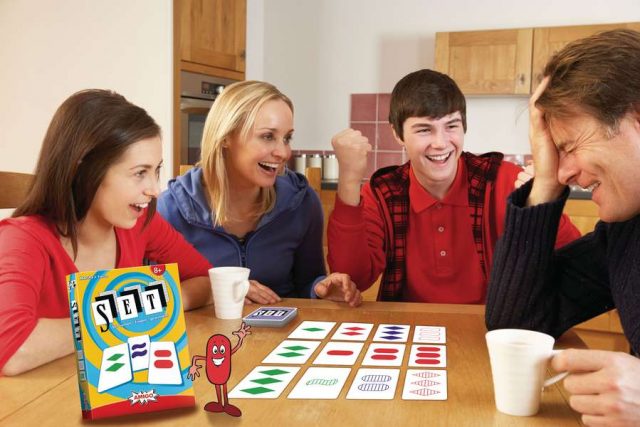 Pfiffige Spiel: Bei dem Spiel für Querdenker muss man auch noch schnell sein.