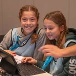Erklärvideo: Kinder sind fasziniert vom Spielen und Lernen mit digitalen Medien. Foto: djd/Teachtoday