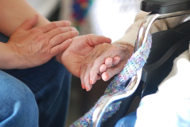 caring-4575961_1920