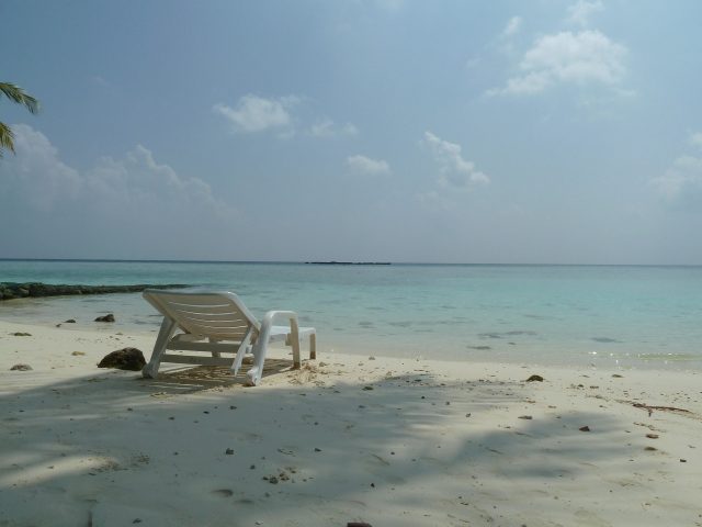 paradise-2087654_1920