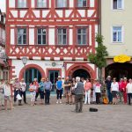 Impressionen vom Marktplatz in Karlstadt. Die Stadt am Main ist sehenswert und kann Ausgangspunkt für Tagestouren in die Städte der Umgebung sein