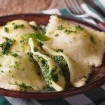 Ravioli mit Spinat und Ricotta