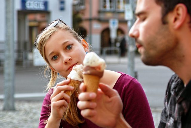 ice-cream-3994236_1920