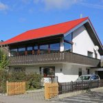 energieeffiziente Modernisierung: Höhere KfW-Förderungen und neue Steuersparmöglichkeiten setzen zusätzliche Anreize, ältere Gebäude energetisch zu modernisieren.