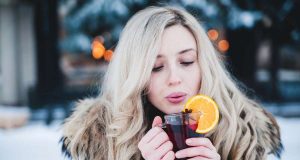 Wenn es draußen kalt ist, genießen wir eine Spezialität immer wieder gerne: den Glühwein
