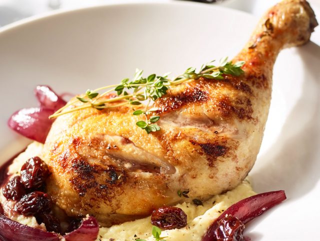 Rezept 5 Kw 48 2020 Hähnchenschenkel mit Sauerkirschen