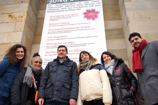 PM_GreenDealArkaden_(c)Stadt-Coburg_Katharina-Probst,-Karin-Engelhardt-(beide-Green-Deal),-OB-Dominik-Sauerteig,-Alba-Mojak,-Sylvia-Endres-(beide-cdo),-Stefan-Sauerteig-(Klimaschutzbeauftragter)