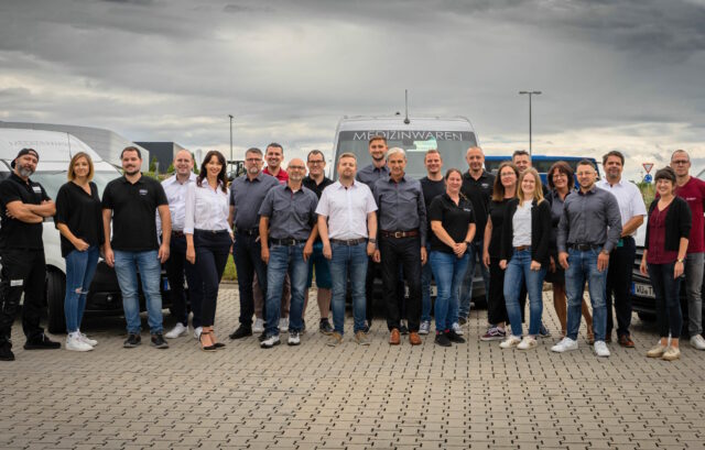 Strätz FN Gruppenbild Belegschaft