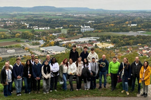 Kaeppele + Gastfamilien Zuschnitt