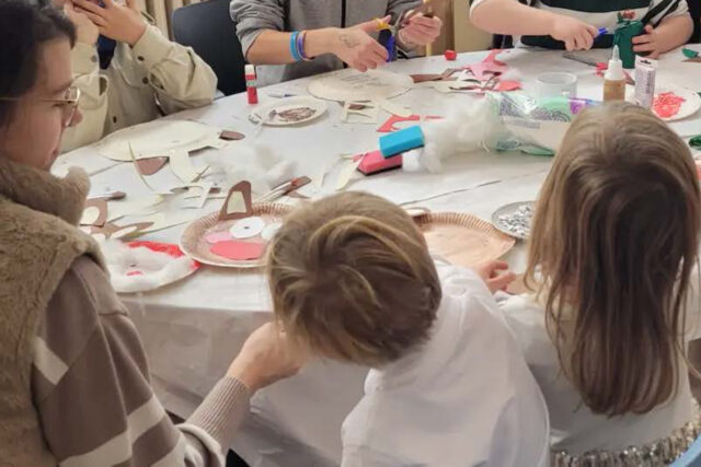 Gruppenbasteln-c-Yvonne-Bauer