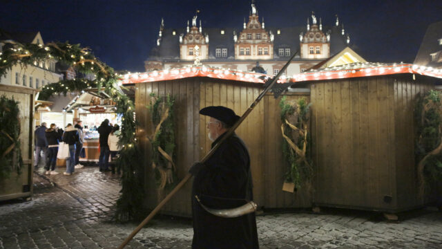 Nachtwaechter Weihnachtsmarkt Coburg-c-FrankenTourismus-M illerFilme