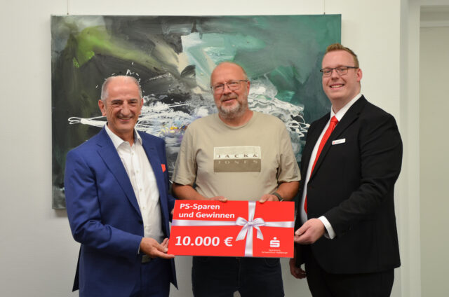 Uebergabe PS-Gewinn 10.000 Euro